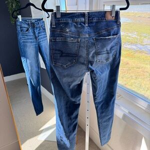 American Eagle size  4 short